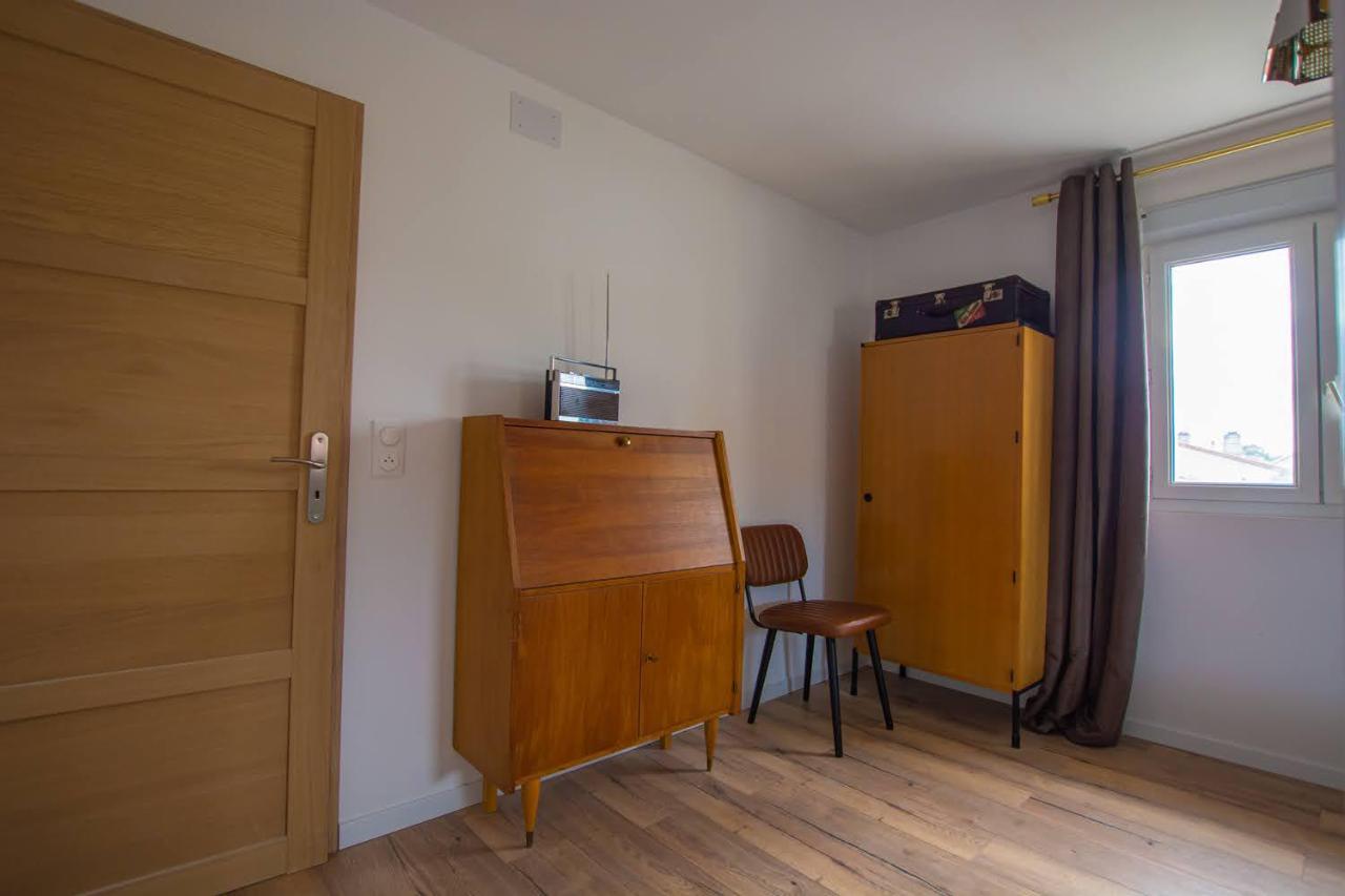 Emilie Une Nuit - 3 Chambres Au 2E Etage - Maison Avec Chats Vandieres  Eksteriør billede