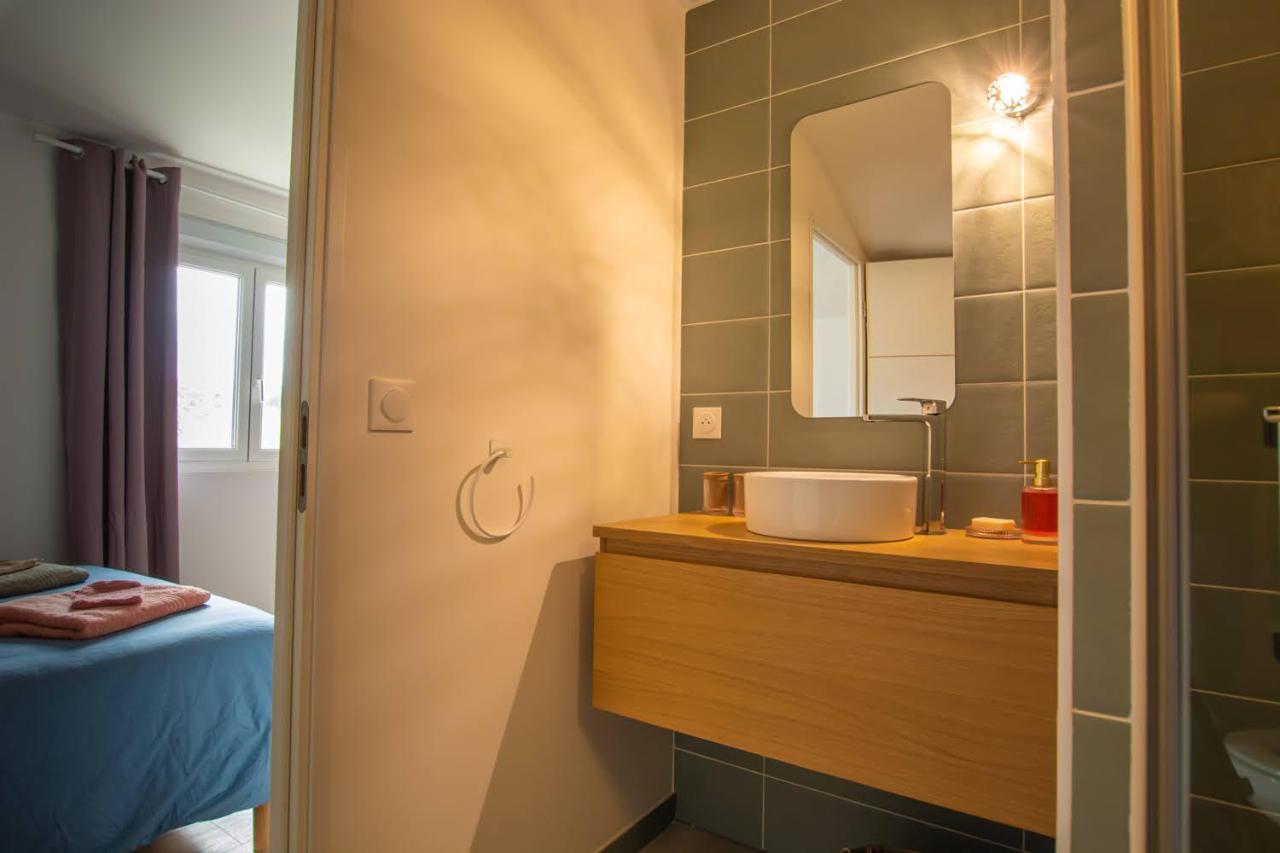 Emilie Une Nuit - 3 Chambres Au 2E Etage - Maison Avec Chats Vandieres  Eksteriør billede