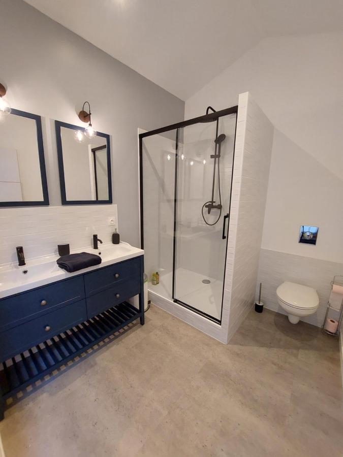 Emilie Une Nuit - 3 Chambres Au 2E Etage - Maison Avec Chats Vandieres  Eksteriør billede